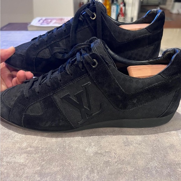 Louis Vuitton Men’s racing sneaker canvas and suede black size LV 6.5 - Picture 7 of 7